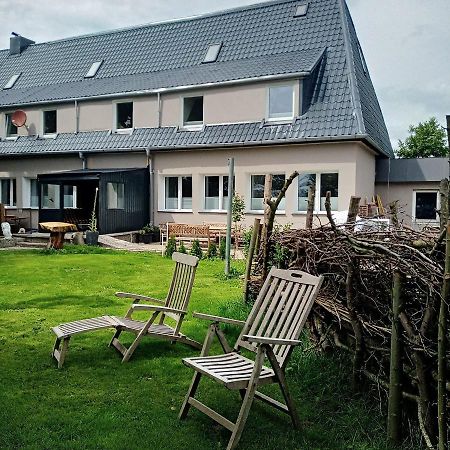 Ferienwohnung-Im-Karolinenkoog-Erholung-Zwischen-Feld-Und-Deich Exteriör bild